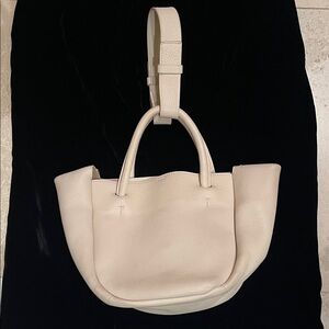 Beracamy Paris Cream Leather Nadia Tote Purse